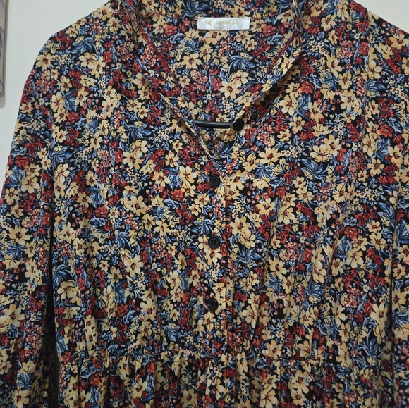 Kirundo fall dress , size S beautiful flowers wear only 2 times - Picture 5 of 9